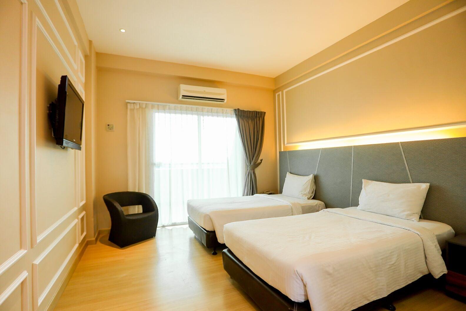 Marvelux Hotel Malacca Bagian luar foto